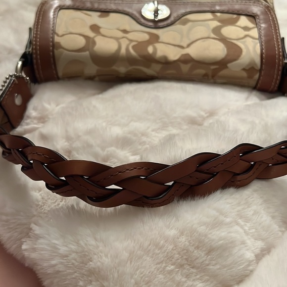 Coach Clutch Bag - Picture 3 of 8